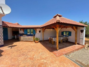 Villa para 8 con Piscina Privada, Jardín y Mini-Golf en L'Ametlla de Mar - HISP-217-16